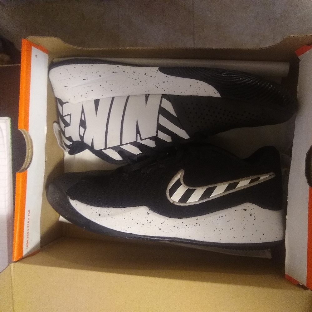 Boys Nike Shoes